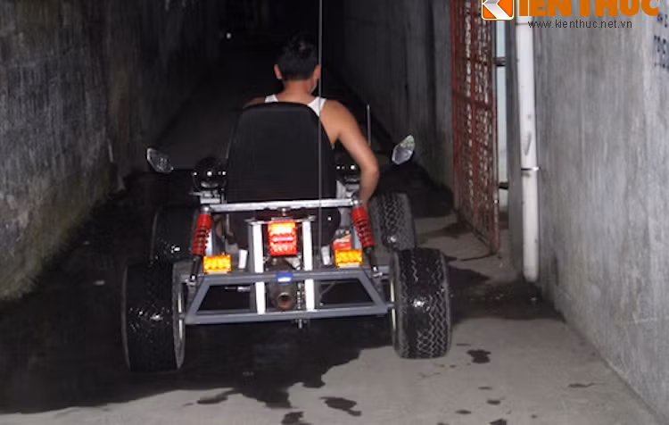 Theo anh Đức, ý tưởng chế tạo chiếc xe này chỉ để thỏa tính đam mê của mình. Nó hoạt động rất tốt nhưng anh sẽ không dùng để tham gia giao thông mà chỉ sử dụng để "dạo chơi" quanh nhà.