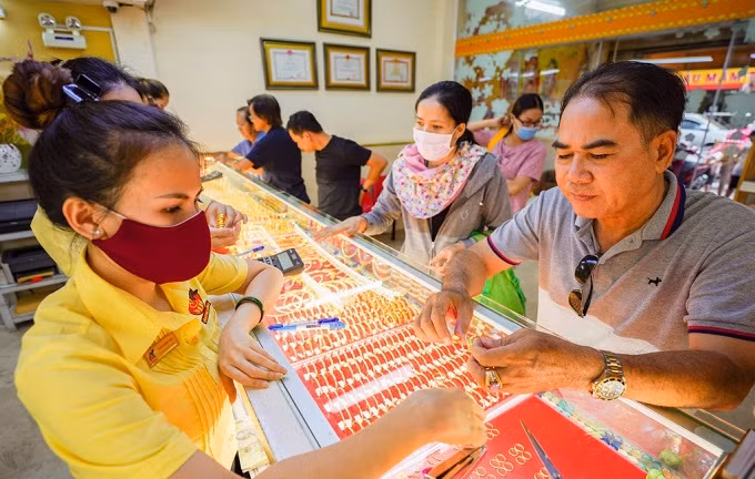 Du doan gia vang dien bien the nao tuan toi?-Hinh-2