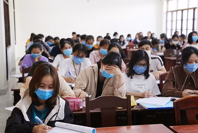 Da Nang dam bao gian cach cho thi sinh thi tot nghiep THPT 2020