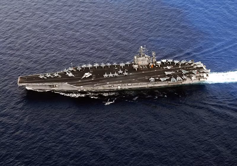 Tổng thống thứ 26 của nước Mỹ, Theodore Roosevelt (nhiệm kỳ 1901 – 1909) được vinh danh cho tàu sân bay lớp Nimitz - USS Theodore Roosevelt (CVN-71). Ông là tổng thống trẻ nhất lịch sử nước Mỹ khi nhậm chức ở tuổi 42 và cũng là một trong 10 tổng thống được người dân yêu mến nhất. (nguồn ảnh flickr.com)