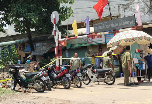 Vo mang thai 8 thang cung chong con chet bat thuong trong nha tro