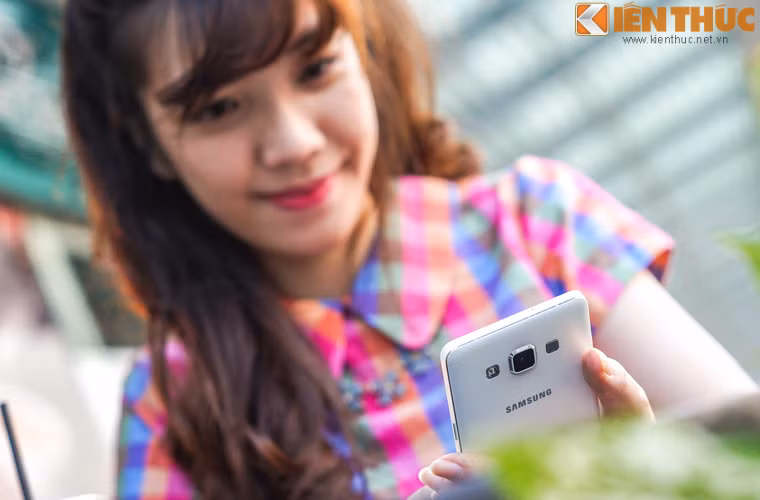 Chính vì vậy, Galax y A5 tỏ ra là một sản phẩm di động tuyệt hảo với tất cả những tính năng mà một phái đẹp cần