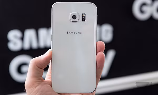 Samsung trinh lang sieu pham Galaxy S6 va S6 Edge-Hinh-3