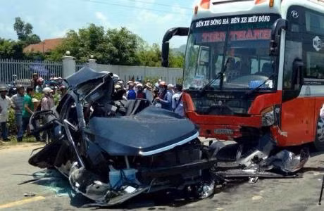 Khoi to tai xe gay tai nan 6 nguoi chet ỏ Dà Nãng