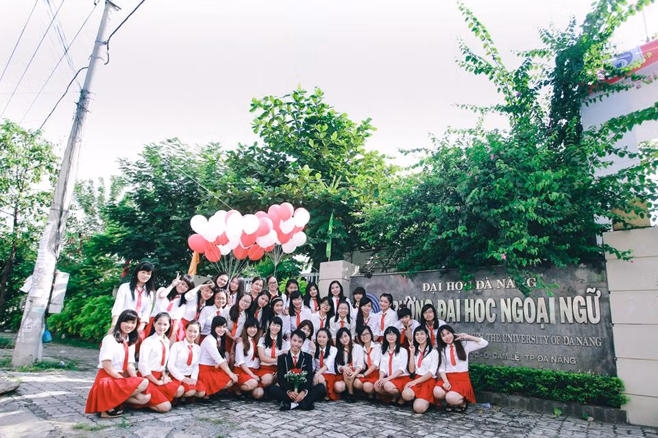 Các thành viên của lớp CNA 1101...