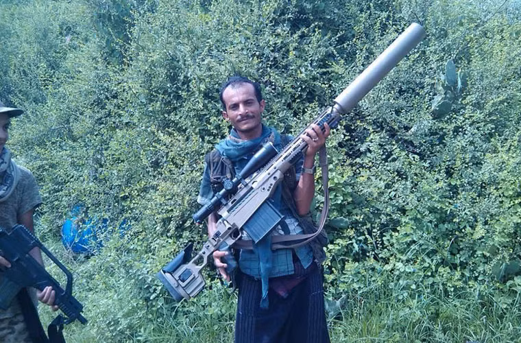 Các binh sĩ khối Liên minh Ả Rập dù rằng được trang bị vũ khí hiện đại nhưng dường như ý chí chiến đấu, kĩ năng chiến đấu không quá tốt. Ảnh: Súng bắn tỉa hiện đại do Mỹ sản xuất bị phiến quân thu giữ tại Yemen.