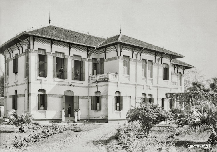 Khu bệnh xá của trường.