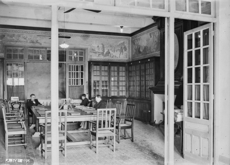 Không gian thư viện.