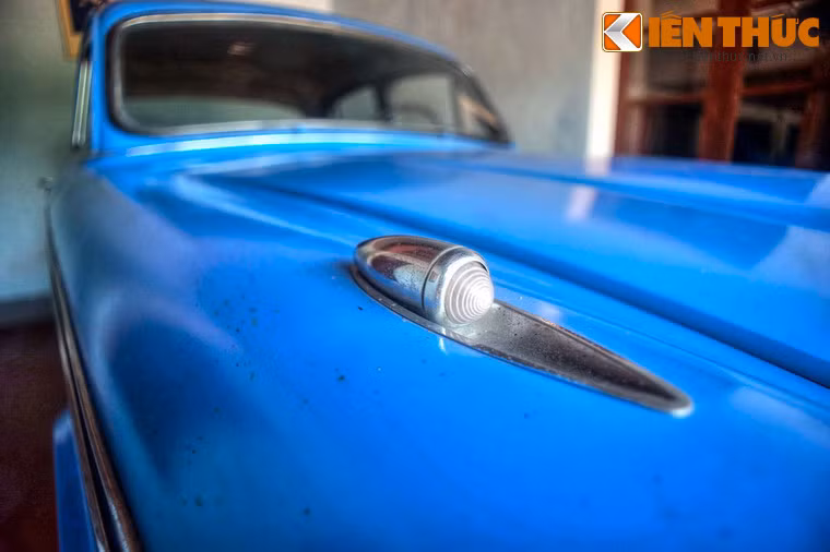 Theo thời gian, đã có thời điểm chiếc xe bị xuống cấp, rỉ sét nghiêm trọng, trước khi được phục chế “đẹp như mới” những năm gần đây.