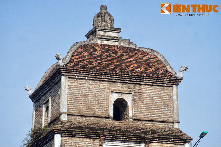 Hình ảnh tòa tháp uy nghiêm đã được khắc ghi trong câu ca dao của người dân xứ Kinh Bắc: “Dù ai đi đâu về đâu/ Hễ trông thấy tháp chùa Dâu thì về”.