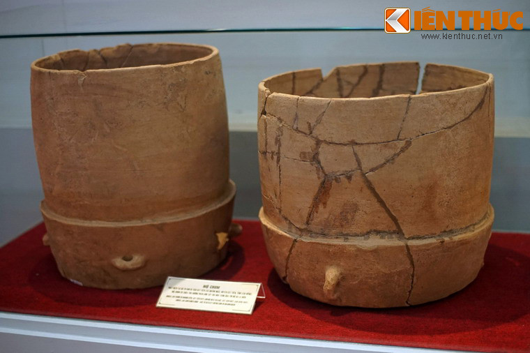 Mộ chum Cát Tiên có chứa tro xương, phản ánh tập tục hỏa táng của tín đồ Bà La Môn.