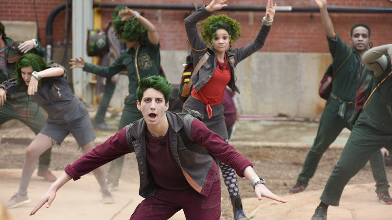 Những xác chết bị hóa thành Zombie hoàn toàn không thể nhận thức được sự vật, sự việc nhưng vẫn có thể đi lại và phản ứng với các kích thích xung quanh.