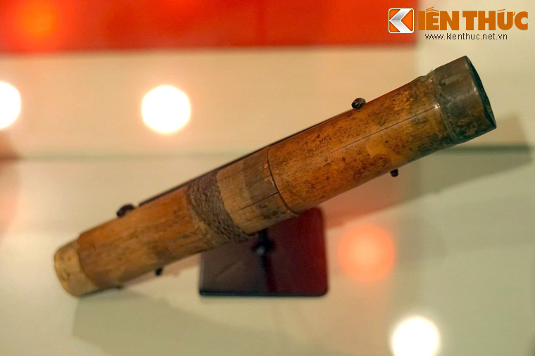 Ống đựng trầu bà Hồ Thị Non dùng để giấu tài liệu ở Trà Sơn, Trà Bồng, Quảng Ngãi, 1955-1959.