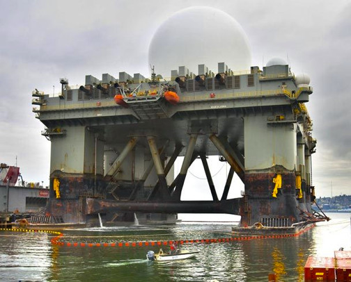 SBX-1 có thể phát hiện các mục tiêu bên ngoài bầu khí quyển, cũng như các cuộc tiến công bằng tên lửa từ phía bên bờ tây Thái Bình Dương vào lãnh thổ Mỹ. Hệ thống SBX-1 được sản xuất bởi Công ty Boeing và Công ty Raytheon, với giá 815 triệu USD.