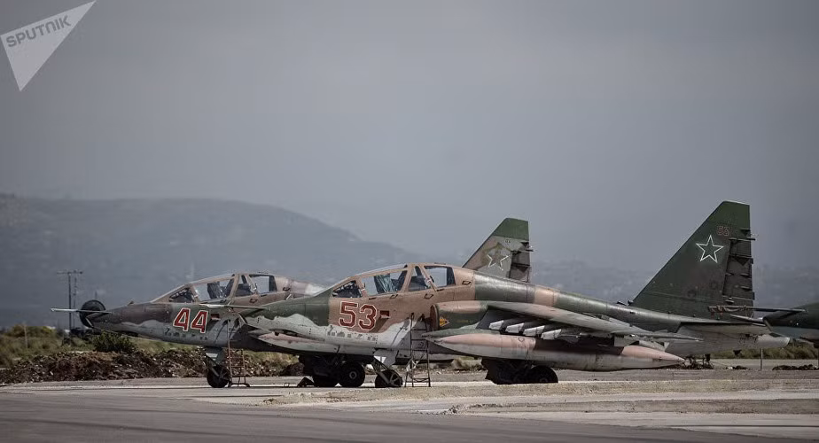 Thành công trong chiến dịch quân sự chống khủng bố đã đạt được phần lớn nhờ các cuộc tấn công của không quân Nga, bằng chứng là những đoạn video do ANNA News công bố, cho thấy phiến quân chịu thiệt hại nặng nề.