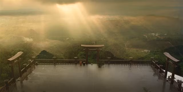 Một trong những khung cảnh đẹp nhất trong MV mới của Sơn Tùng MTP được quay ở một nơi giống như sân chùa đặt trên núi, với khung cảnh vừa hùng vĩ, vừa toát ra đầy vẻ u tịch. Xem những cảnh quay ấn tượng này, nhiều khán giả trẻ đã lầm tưởng, cho rằng chúng được thực hiện ở một địa danh thuộc nước ngoài, không phải ở Việt Nam... Tuy nhiên sự thật sau đó lại hoàn toàn khác và rất bất ngờ.