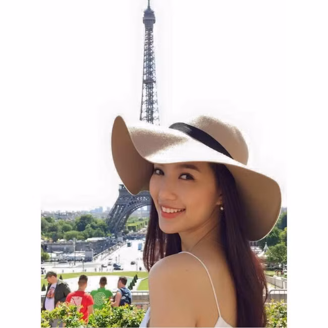 Đến năm 2013, Mỹ Linh gần như "mất tích" hoàn toàn khỏi các hoạt động giành cho giới trẻ.