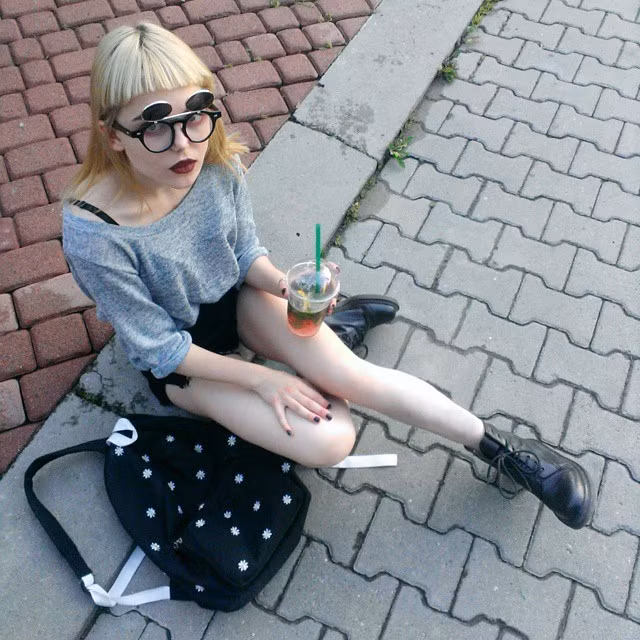 Với gần 120.000 lượt theo dõi, hot girl 19 tuổi được đánh giá là hiện tượng thú vị tại Instagram.