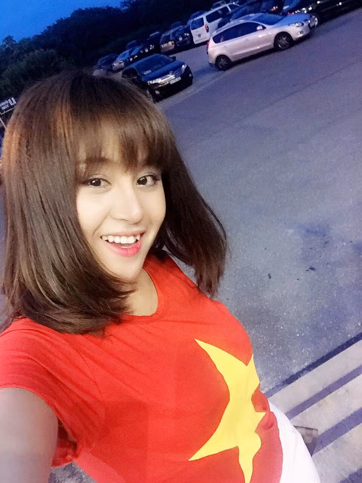 Hot girl Ba Tung noi gi khi lo anh hon Mac Hong Quan?-Hinh-5