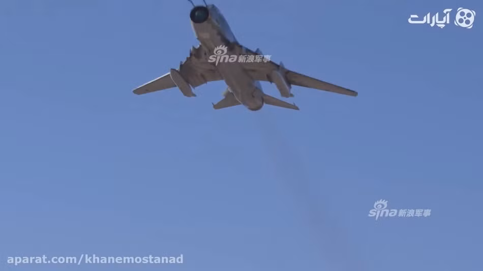 Những chiếc tiêm kích - ném bom Su-22 trang bị động cơ turbofan cho tốc độ bay tầm thấp 1.400km/h, tầm cao tới 1.860km/h, bán kính chiến đấu khoảng 500-600km. Nguồn ảnh: Sina