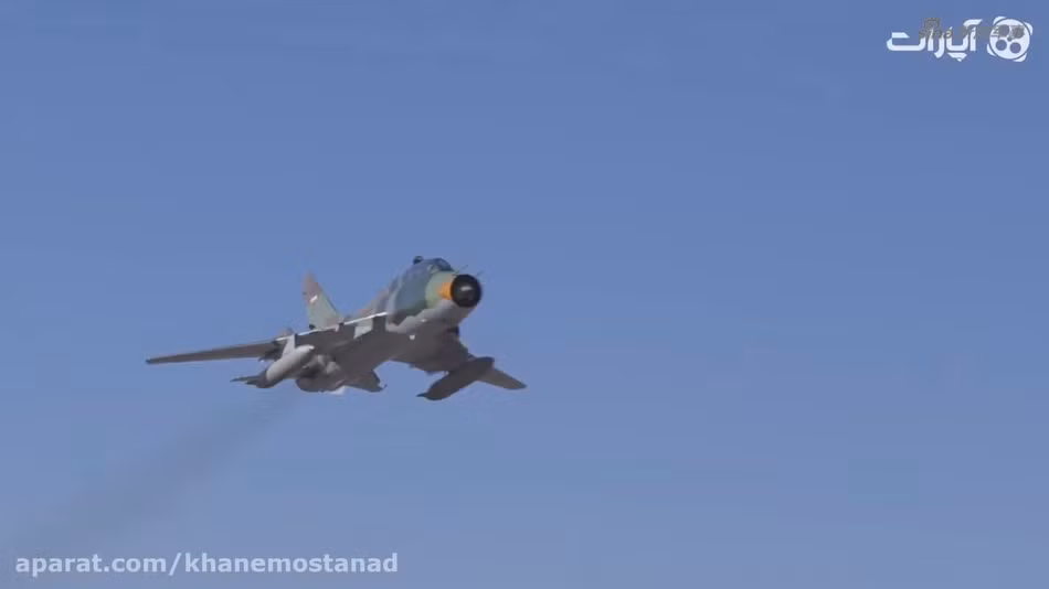 Như đã đề cập, Không quân Iran không quá thiếu thốn nhu cầu thêm về máy bay tiêm kích-bom. Ngoài ra, các tài liệu về tổ chức, biên chế, trang bị Không quân Iran vẫn chưa thấy sự xuất hiện của Su-22. Phải chăng, đúng là Iran muốn chuyển miễn phí các phi cơ Su-22 cho Syria. Nguồn ảnh: Sina