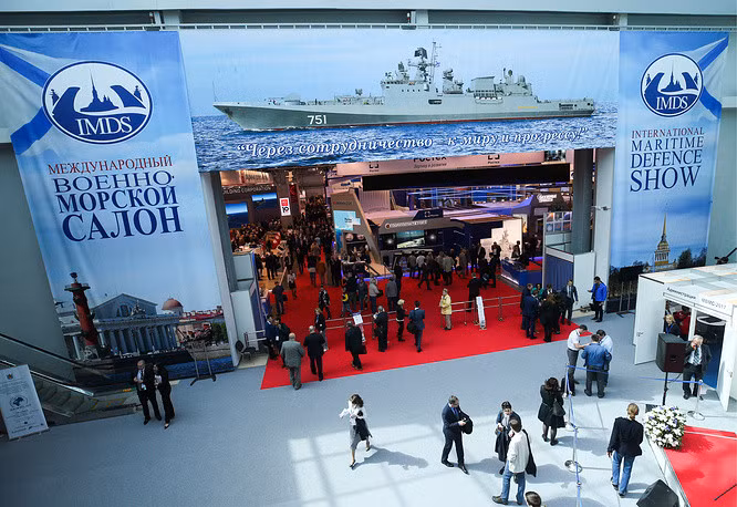 Triển lãm hàng hải quốc phòng quốc tế 2017 (IMDS-2017) hay gọi chung là triển lãm hải quân IMDS-2017 mới đây đã diễn ra ở thành phố St Petersburg, Liên bang Nga. Đây là cuộc triển lãm thường niên của nước Nga được tổ chức hai năm một lần ở thành phố xinh đẹp cổ kính St Petersburg. Nguồn ảnh: Arms-Expo