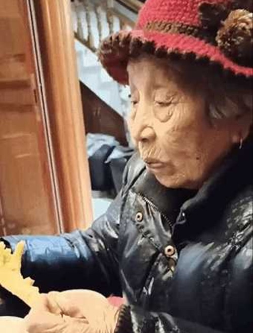 Kinh ngac bi quyet song tho cua cu ba 101 tuoi-Hinh-2