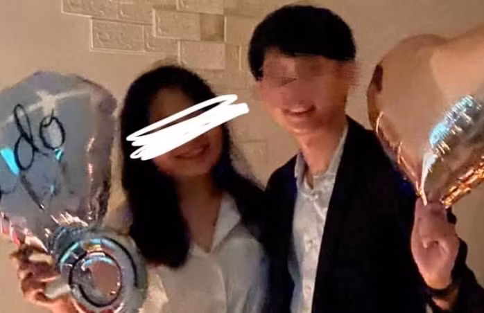 Sau 6 nam hen ho, phat hien dieu kinh di ve chong sap cuoi