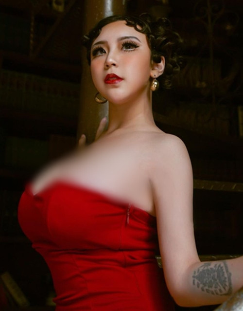 Theo nhiều người, màn hóa thân thành biểu tượng gợi cảm Betty Boop thực sự khiến Tôn Tôn được nâng tầm.