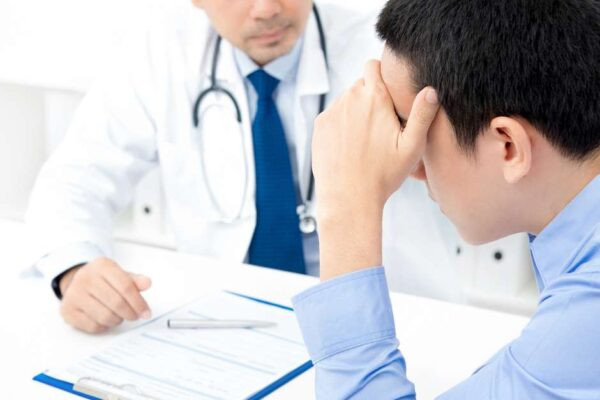 Ham vui voi gai mai dam, nguoi dan ong suy sup khi mac benh