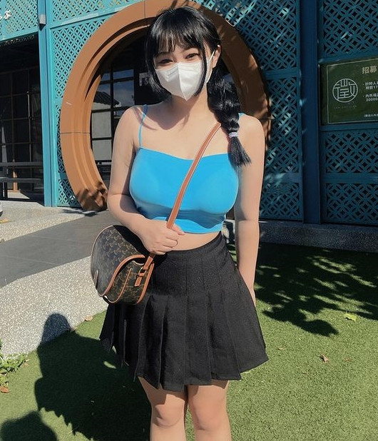 Tuy nhiên, nếu Hoàng Vĩnh Hàm có thể tiết chế lại và đi đúng hướng, cô nàng sẽ nhận được sự ủng hộ nhiều hơn.