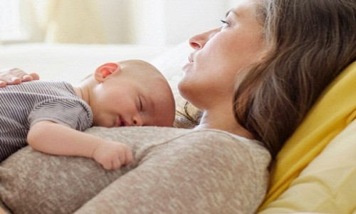 Giấc mơ về cái chết lại mang đến sự may mắn với nhiều khả năng là tin dự sinh. Ảnh: Mirror