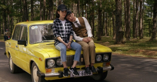 "Bà mẹ nhí" khen Trường Giang ga lăng.