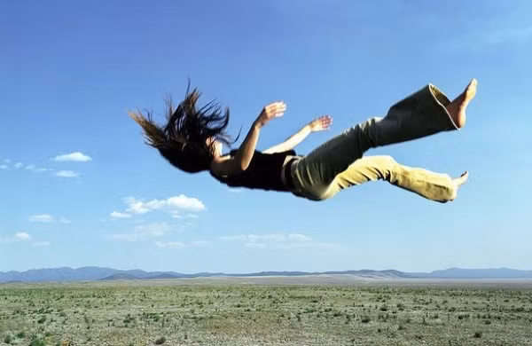 Giấc mơ về những cuộc phiêu lưu sẽ mang đến cho con người nhiều cung bậc cảm xúc. Ảnh: Mirror.