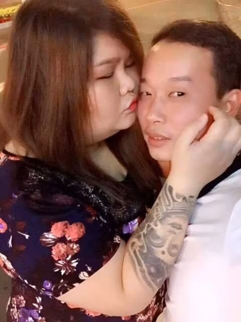 Kim Ngân thậm chí còn nói vui rằng: "Cảm ơn những lời chê bai, bởi nhờ đó mà vấn đề của em luôn được mọi người bàn tán và không bị lãng quên".