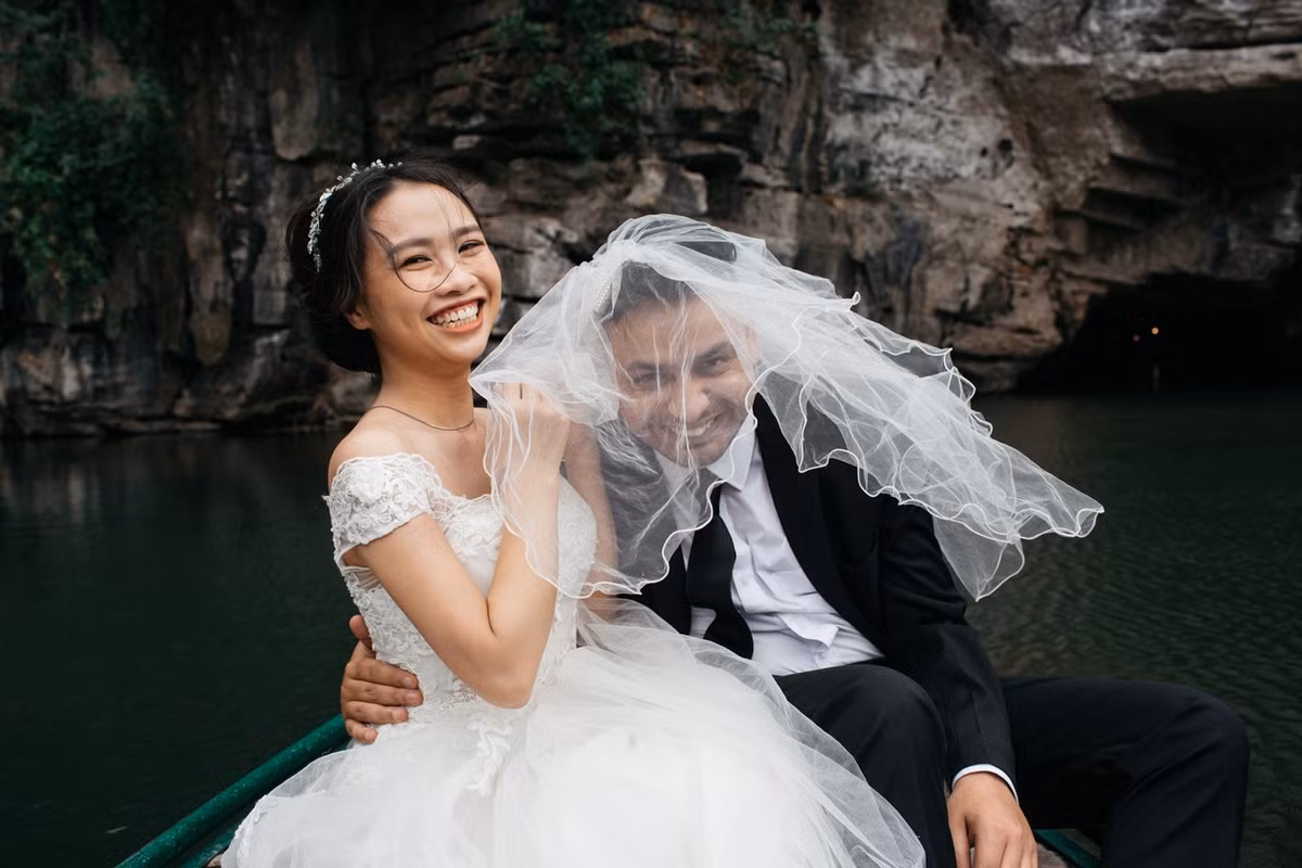 4 năm qua, Kenny và Lan đã có thêm nhiều bài học về sự chia sẻ. Hai người biết dung hòa tất cả mọi điều về nhau, từ khác biệt tính cách, sở thích, tới cả thói quen ăn uống.