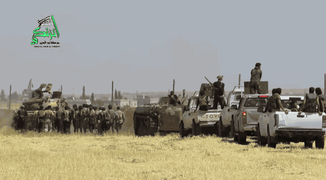 Điều này được thực hiện nhờ việc nhóm khủng bố Nhà nước Hồi giáo (IS) - lực lượng trước đây kiểm soát các vùng lãnh thổ này đã bị suy yếu đáng kể. Tuy vậy hiện tại mọi thành quả của Damascus có nguy cơ tan biến chỉ trong thời gian ngắn.