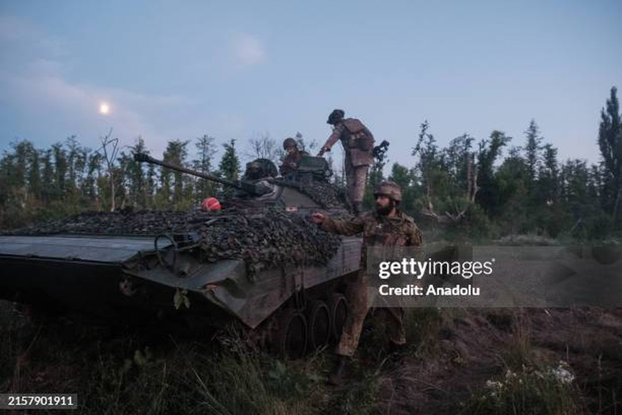 Mặc dù vậy, phương tiện chiến đấu bộ binh đặc biệt của Ukraine cũng đã phát huy vai trò khá tốt trong một số cuộc giao tranh, chúng thậm chí còn nhận đánh giá tích cực hơn một số thiết giáp phương Tây như M113.