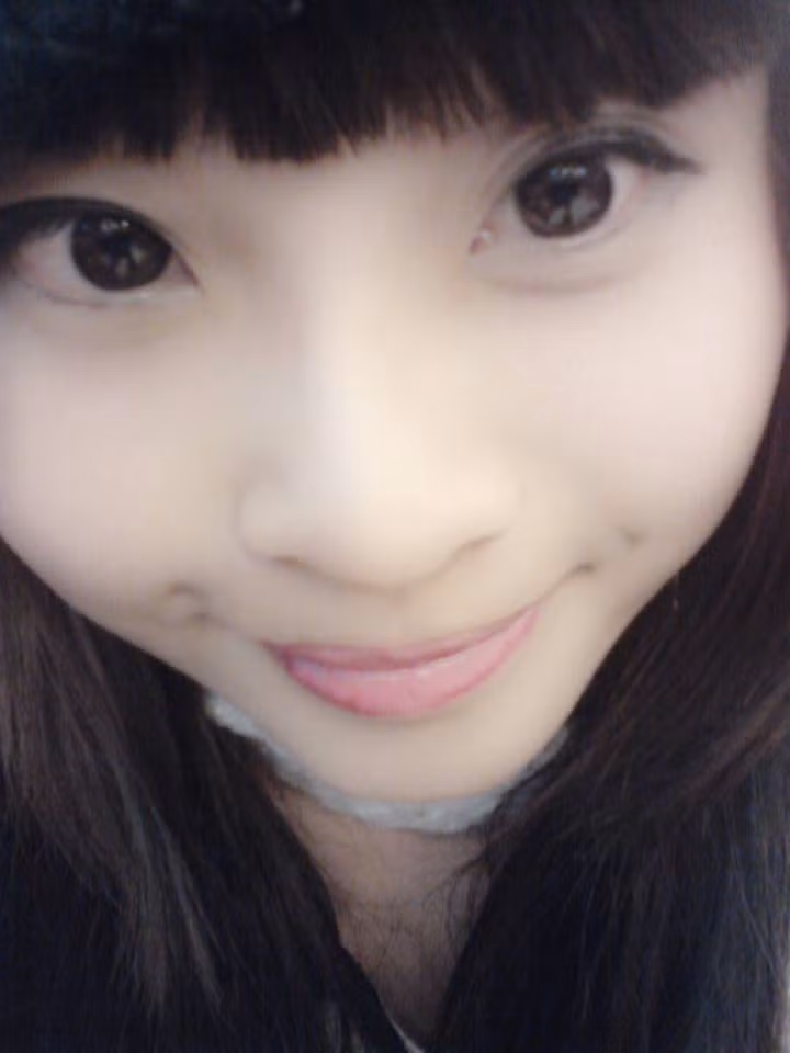 Được biết Chippy Polla rất yêu thích công việc của một diễn viên, danh hài...