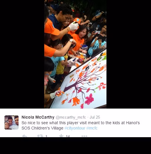 Trong lần sang Việt Nam mới đây, Nicola Mccarthy đã cùng các cầu thủ Man City đến thăm làng trẻ em SOS ở Hà Nội. Với riêng nữ nhà báo này, cô cho rằng hoạt động trên rất ý nghĩa và đã tạo nên một kỷ niệm với các cầu thủ của Man City.