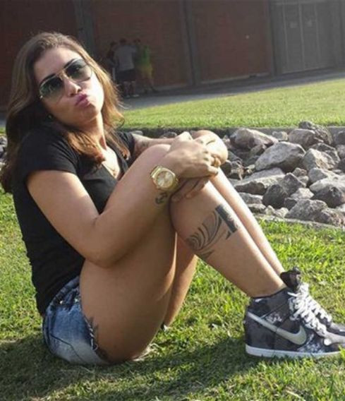 Hiện tại Rita vẫn đang rất say sưa với công việc làm nhân viên vệ sinh của mình. Cô phải dậy từ 4h30 sáng và làm việc liên tục trong 12 tiếng đồng hồ.