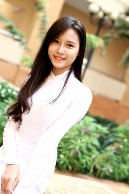 Xinh xắn và có nụ cười rất sáng, Bảo Như luôn dễ gây ấn tượng với độc giả trẻ mỗi khi xuất hiện trên các trang bìa, trang thời trang. Dù có nhiều lời mời làm việc trong lĩnh vực nghệ thuật nhưng Bảo Như chỉ dám nhận vào cuối tuần để không làm ảnh hưởng đến việc học tập.