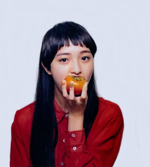 Nagao thường xuyên xuất hiện trong các clip quảng cáo, trên trang bìa các tạp chí ở Nhật Bản. Ngoài ra cô nàng cũng tham gia diễn xuất trong một số MV ca nhạc.