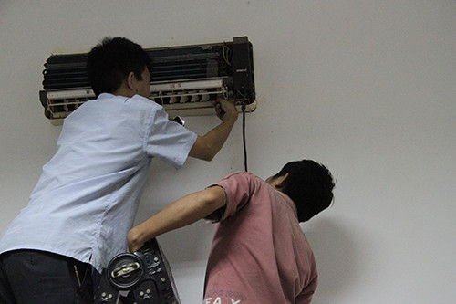 Ve sinh dieu hoa the nao la chuan nhat?