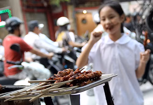 Truy nguyen dien tich doc – la: “An qua nhu mo khoet”