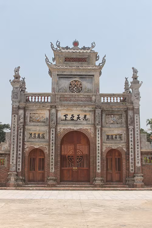 Dung pho he gia toc vua Ly Thai To-Hinh-2