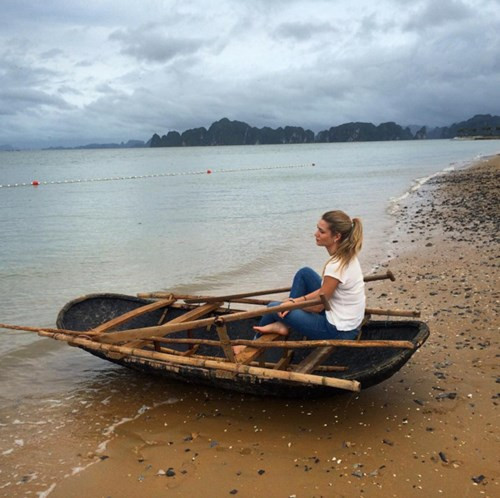 "Check-in" đảo Tuần Châu.