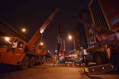 Sap can cau “khong lo” giua dem o Ha Noi-Hinh-2