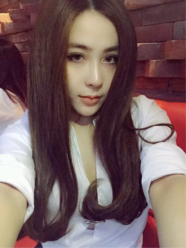 Gai Viet manh tay vung tien nang hang nhan sac-Hinh-9