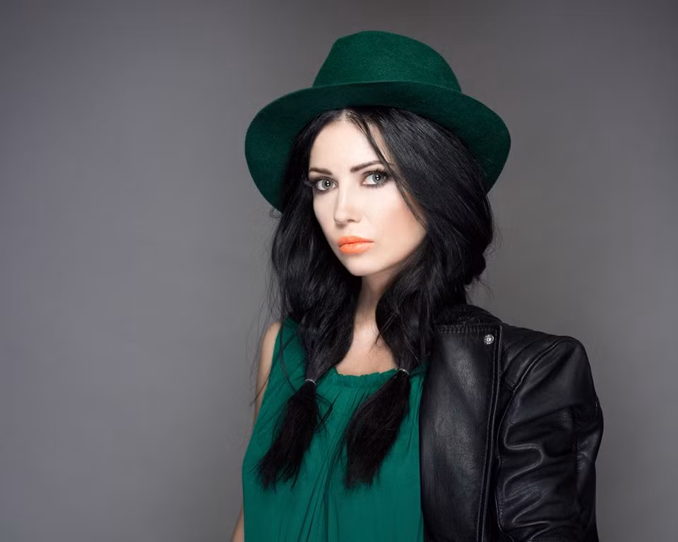 Bi tam giu khong cho bay chi vi... qua xinh dep-Hinh-3